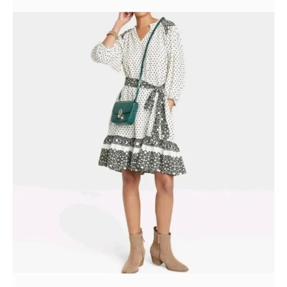 Women's Knox Rose NWT White and Green Boho Dress - Size S - Picture 2 of 16